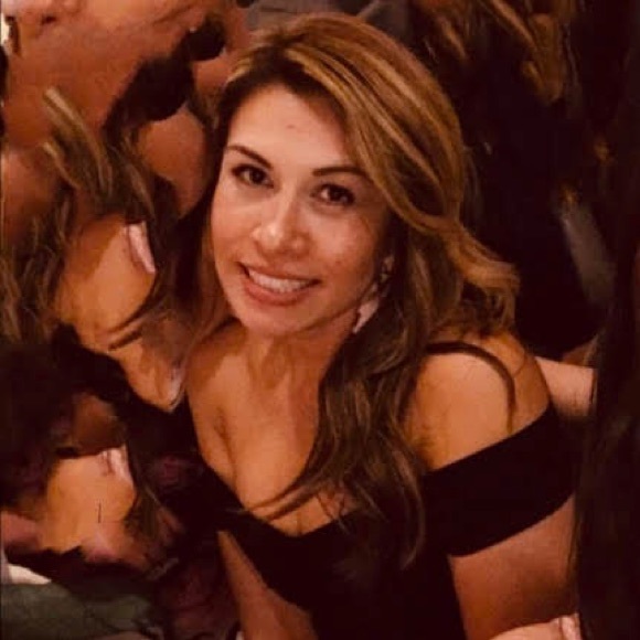 Meet your Posher, Angeline - Picture 1 of 1